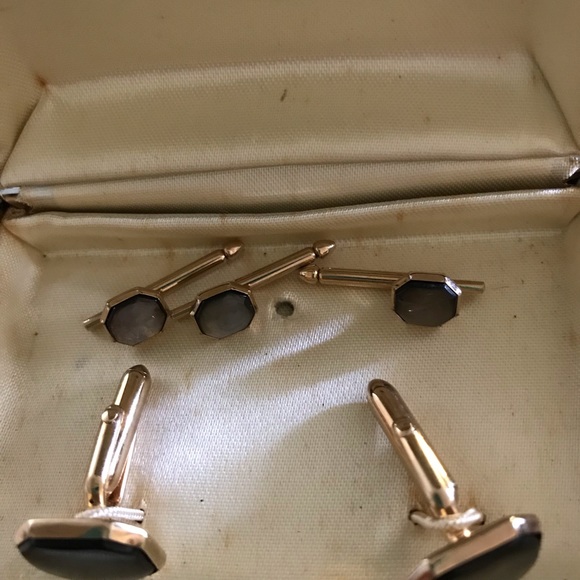 VTG Swank 5 piece MOP cuff link set - Picture 5 of 5